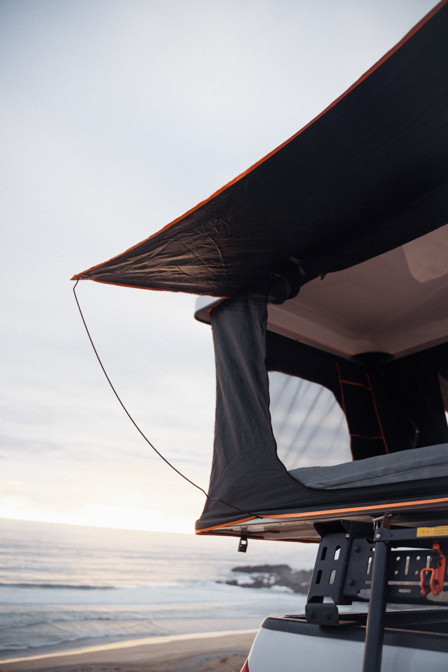 Hardshell Rooftop Tent